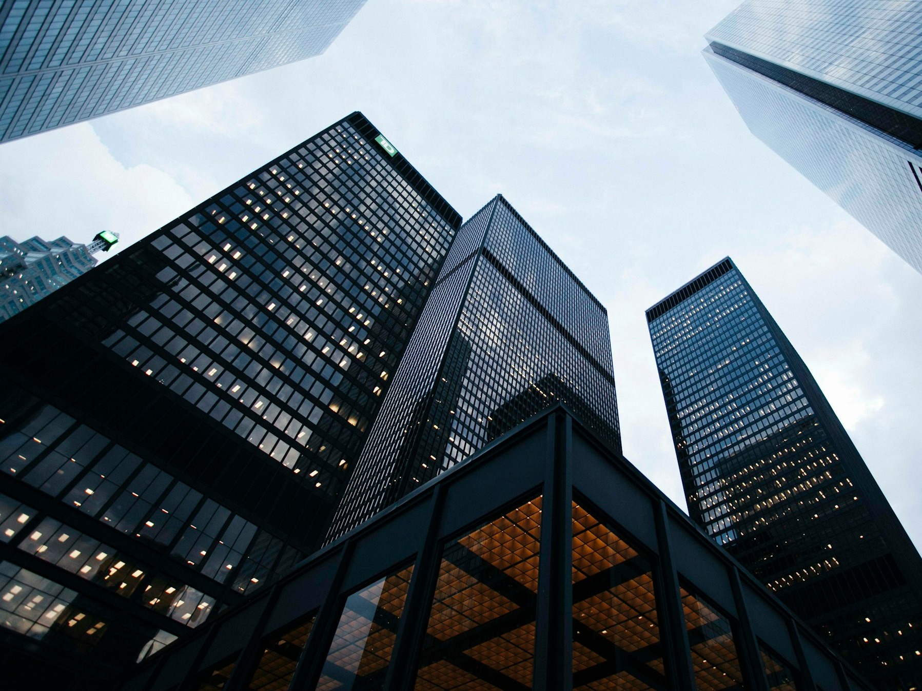 5 Intraday Stocks for Tomorrow 21st October 2024